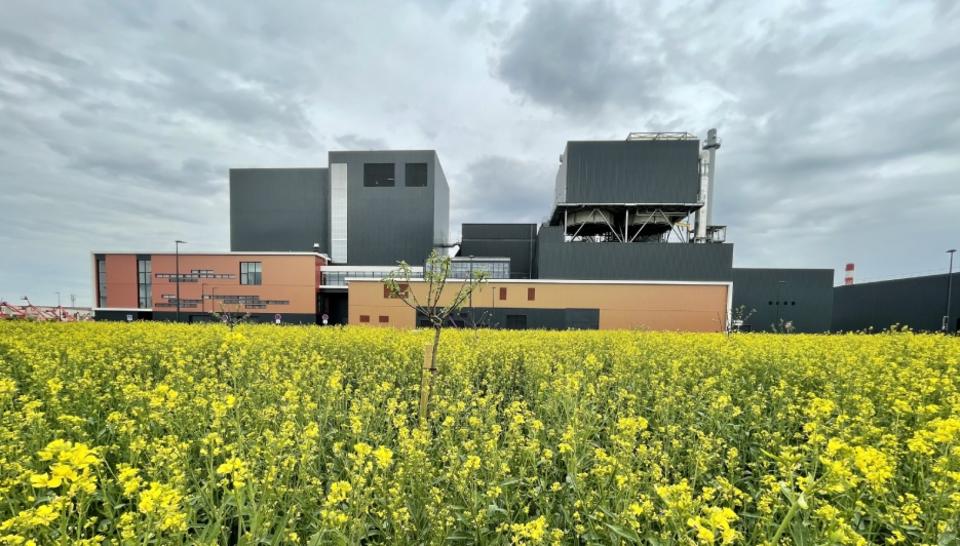 Unité de valorisation énergétique des déchets "Valaubia" à La Chapelle-Saint-Luc