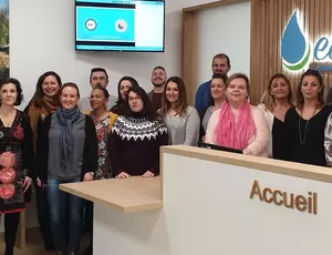 Photo de groupe de la Société des Eaux de la Métropole Nîmoise