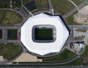 Stade de foot Lyon vue aérienne