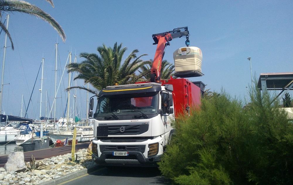 Collecte PAV dans le port