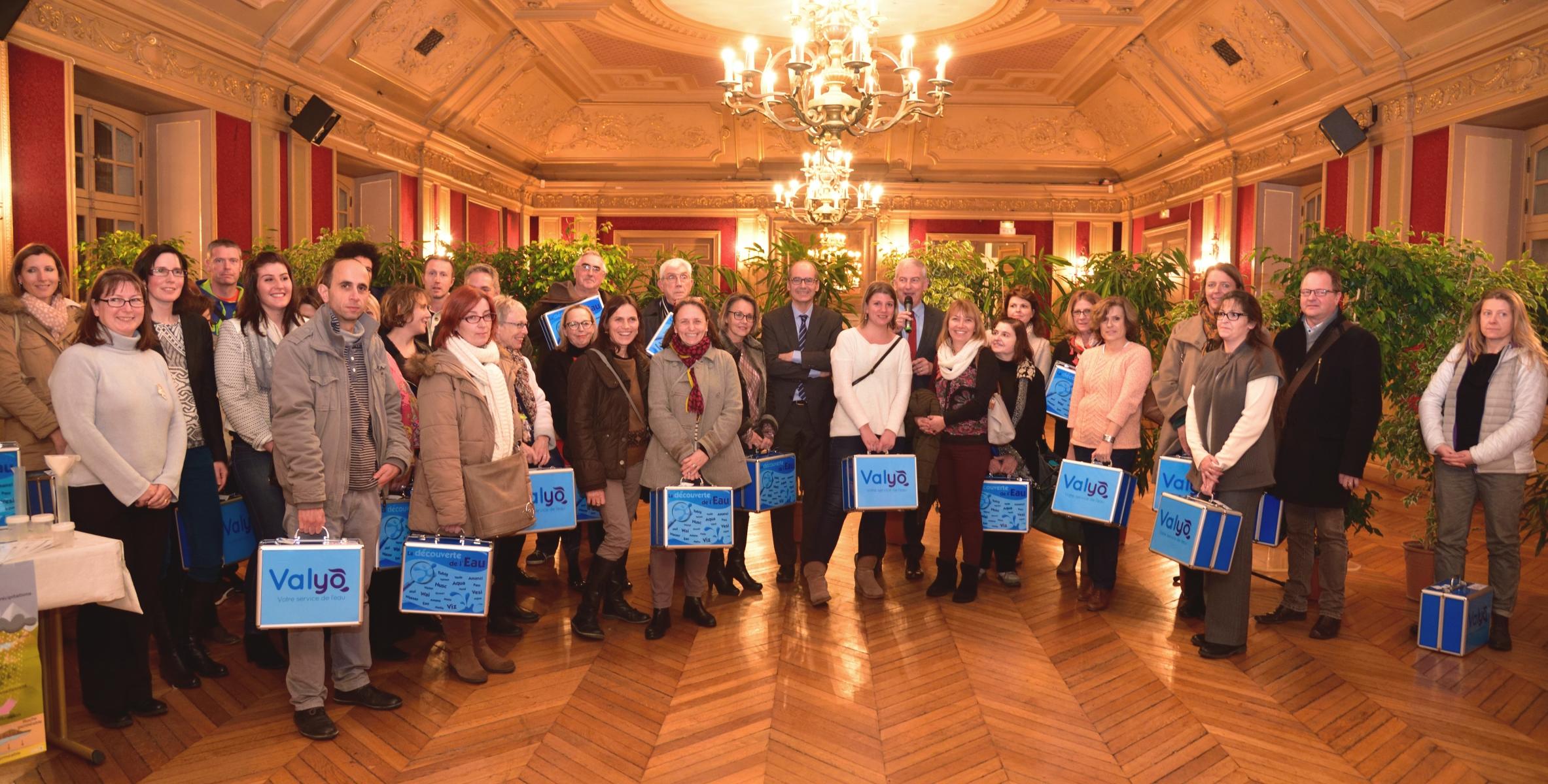 Remise des malles pédagogiques aux enseignants de la région de Lagny sur Marne