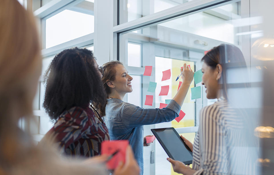 Lyon : Veolia décerne le trophée "Engagement social" au CentSept, incubateur d'entrepreneuriat social