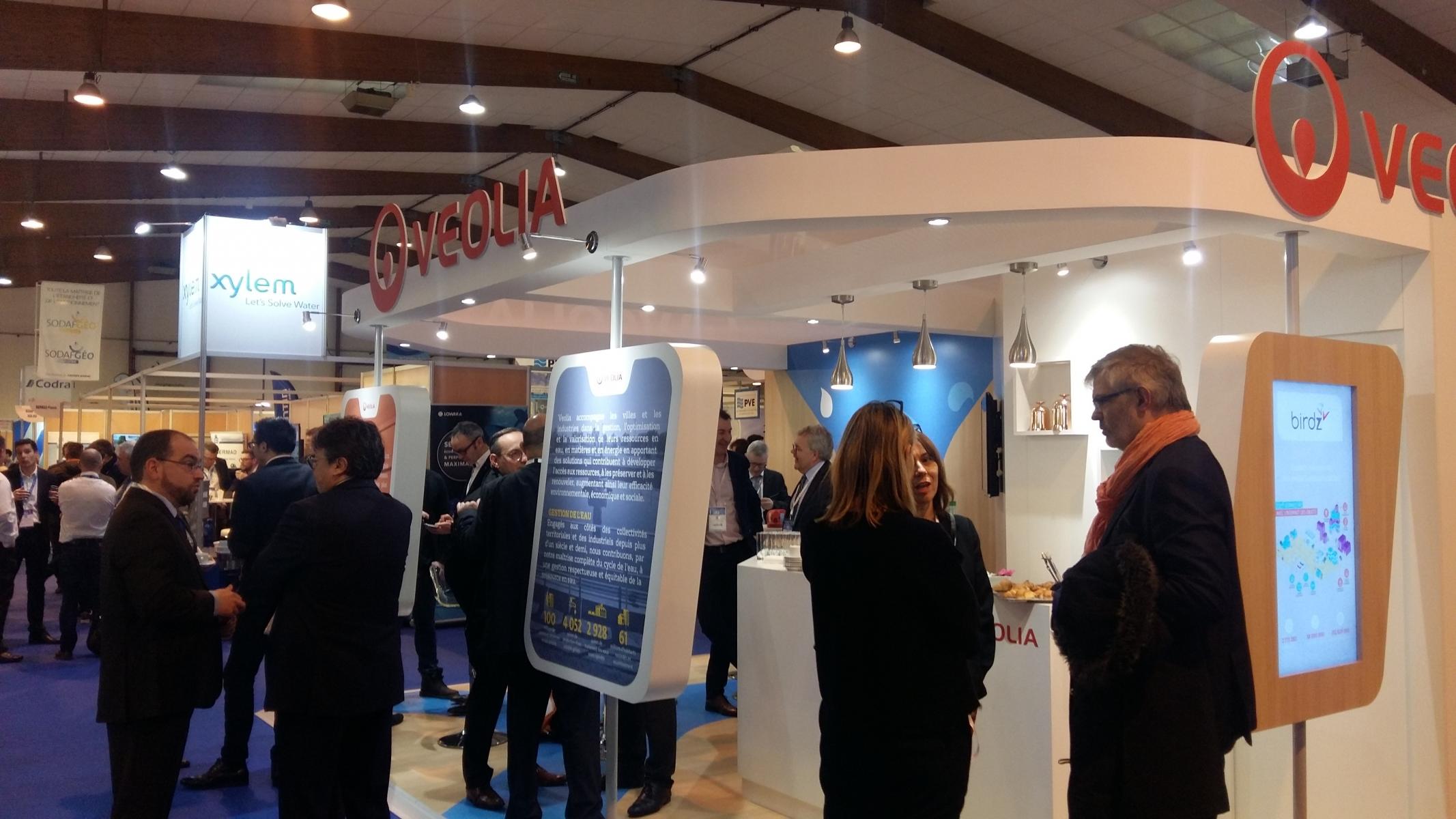 Le stand Veolia au Carrefour des Gestions Locales de l'Eau 2018