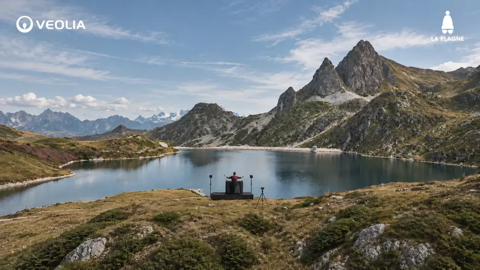 Baccus au Lac des Blanchets à La Plagne, France